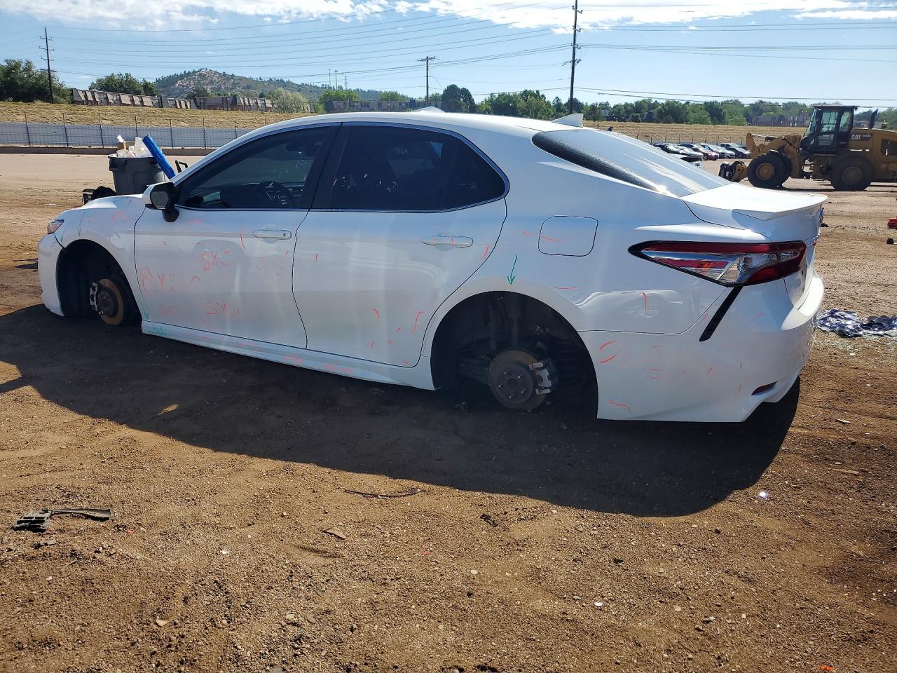 2019 TOYOTA CAMRY