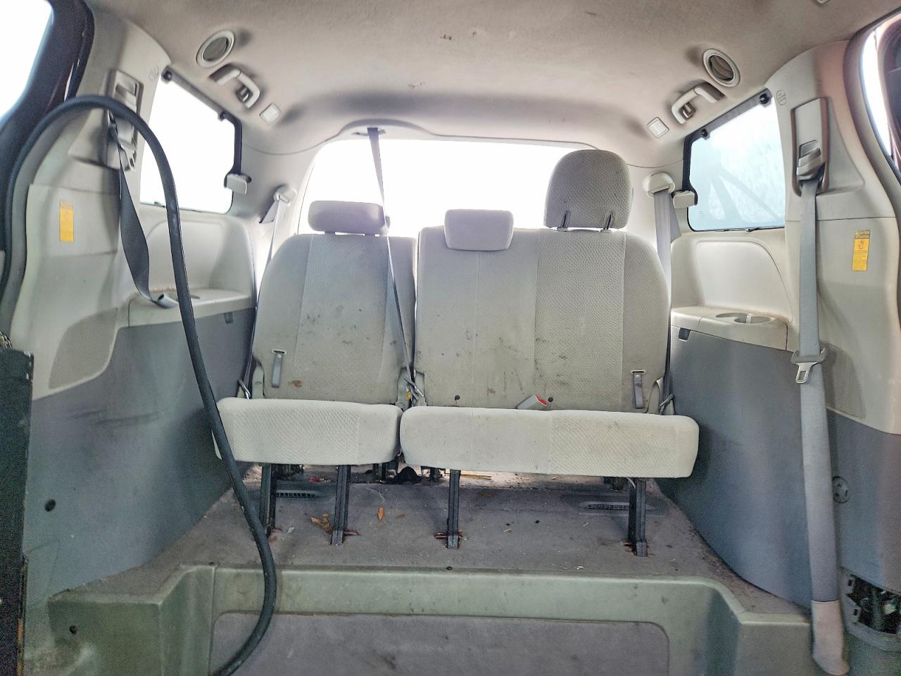 2014 TOYOTA SIENNA