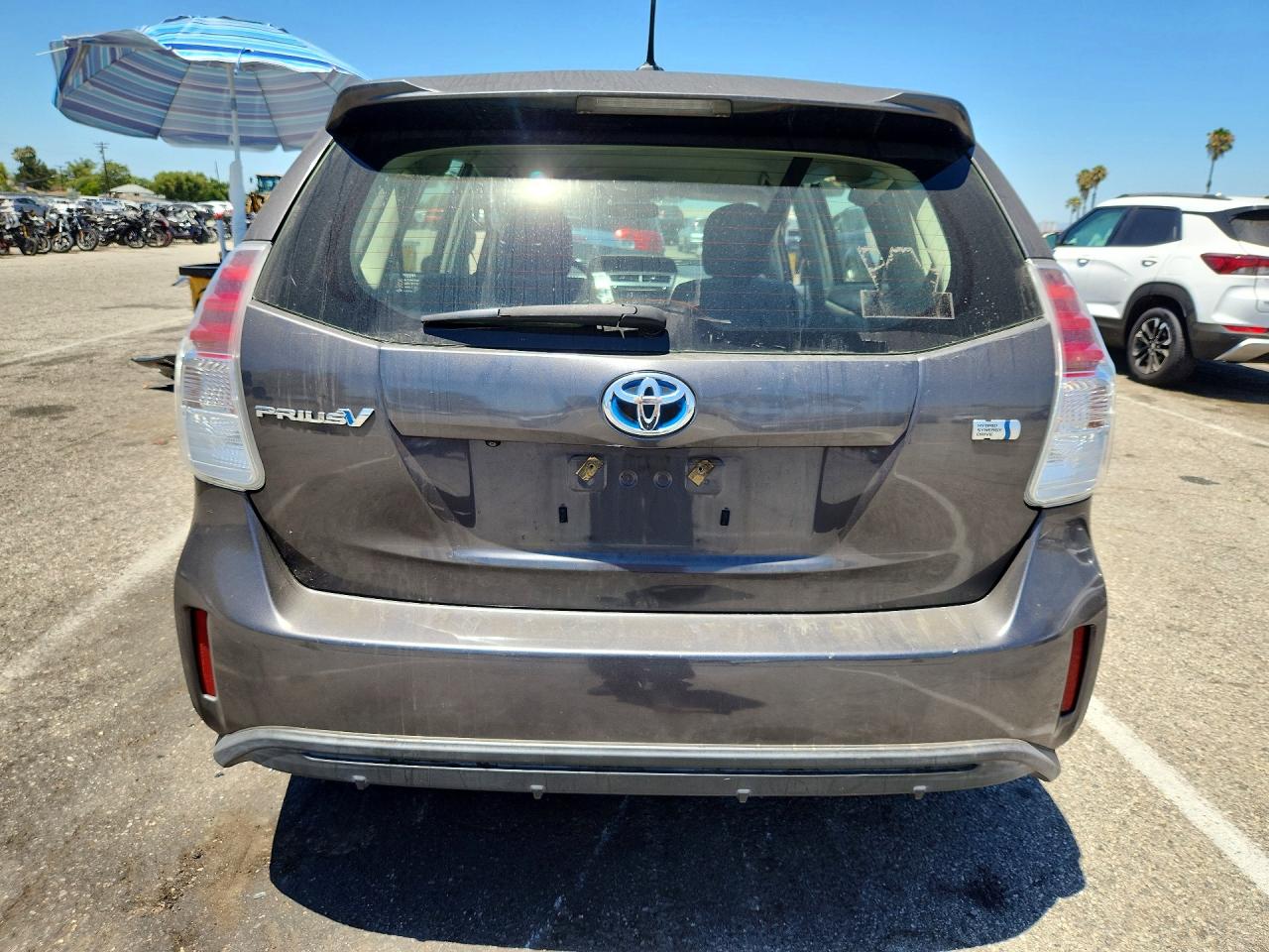 2016 TOYOTA PRIUS