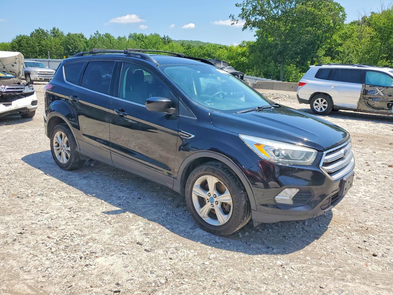 2017 FORD ESCAPE