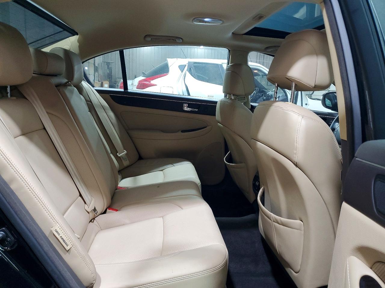 2011 HYUNDAI GENESIS