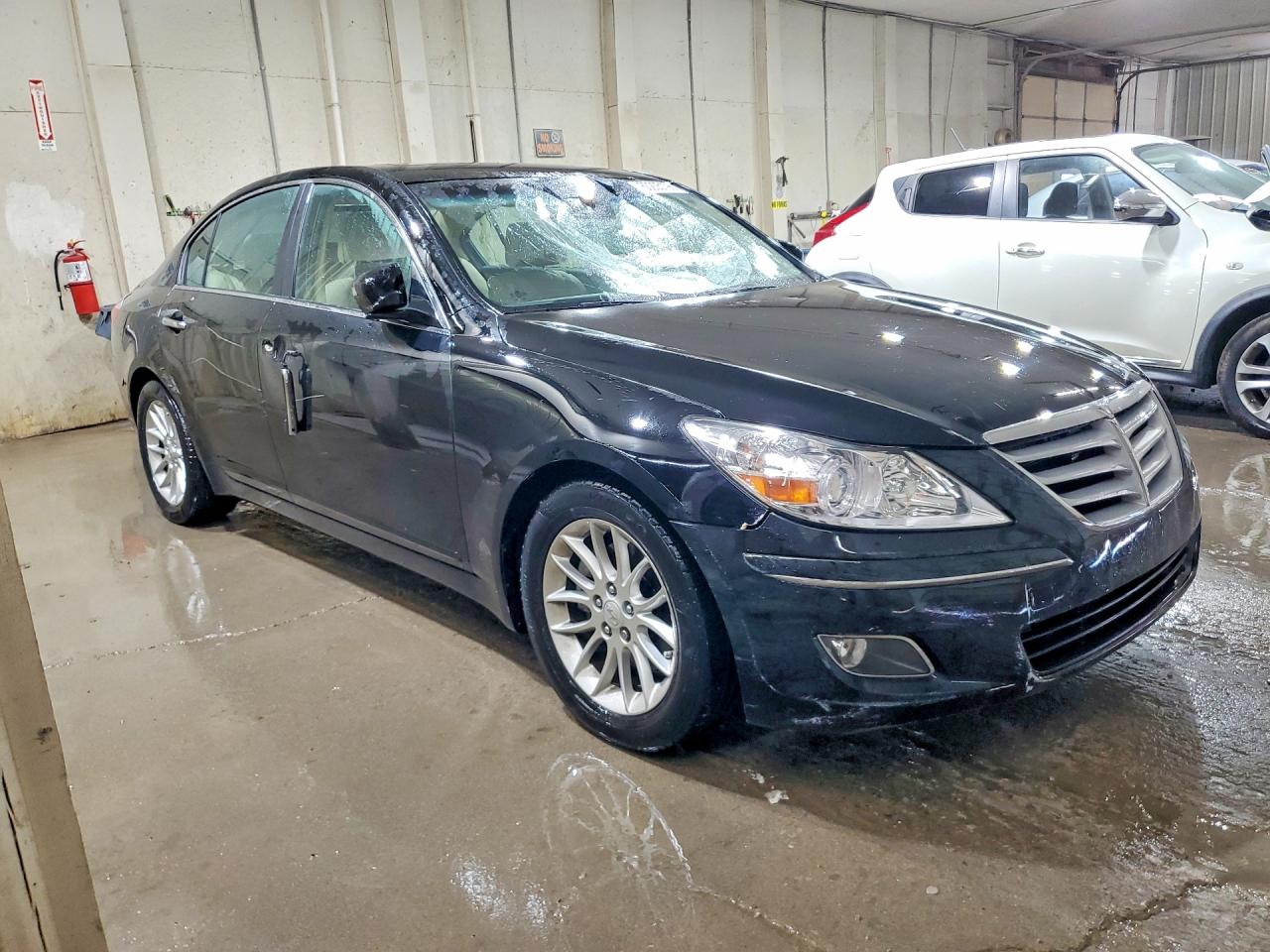 2011 HYUNDAI GENESIS