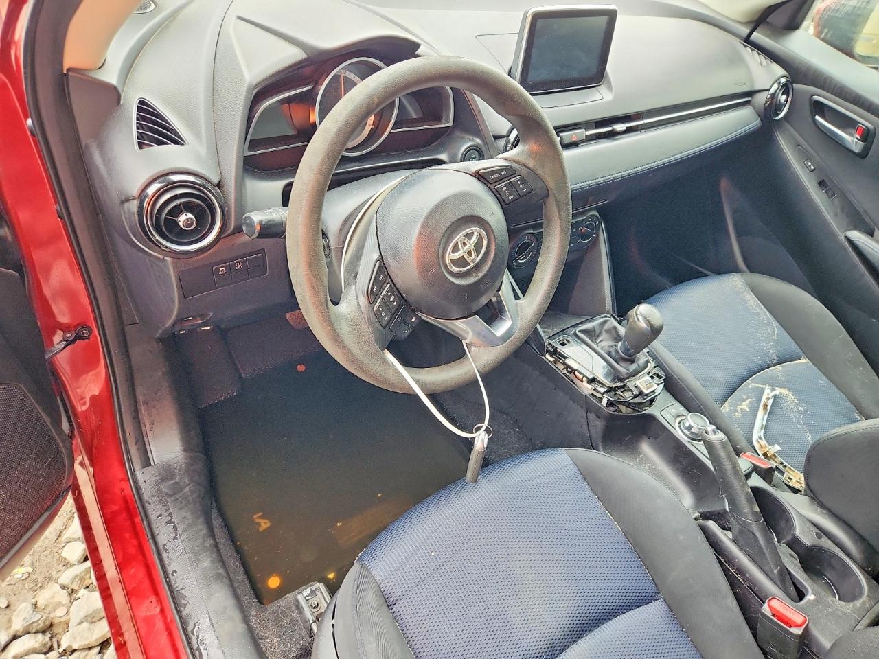 2018 TOYOTA YARIS
