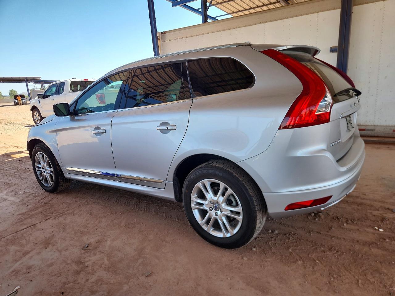 2015 VOLVO XC60