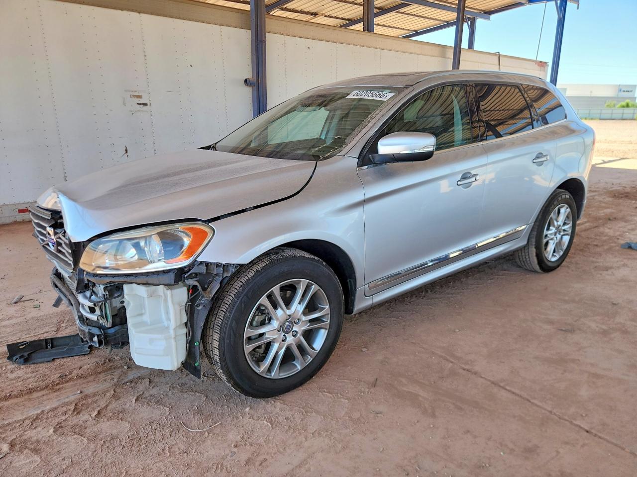 2015 VOLVO XC60
