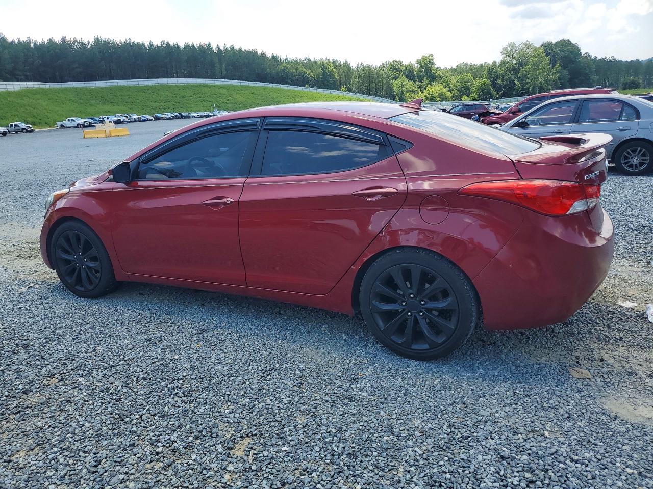 2013 HYUNDAI ELANTRA