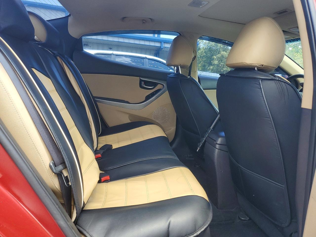 2013 HYUNDAI ELANTRA