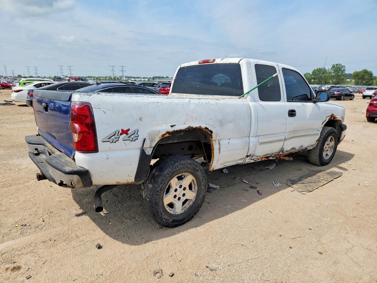 2004 CHEVROLET SILVERADO
