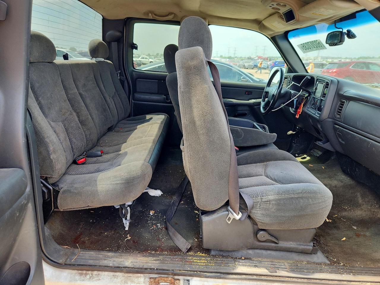 2004 CHEVROLET SILVERADO