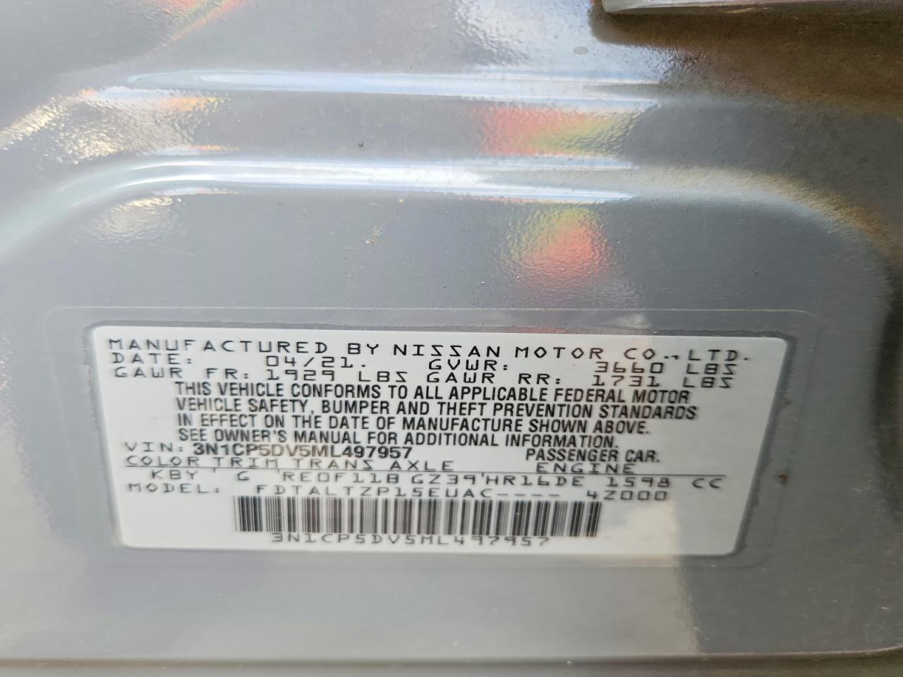2021 NISSAN KICKS