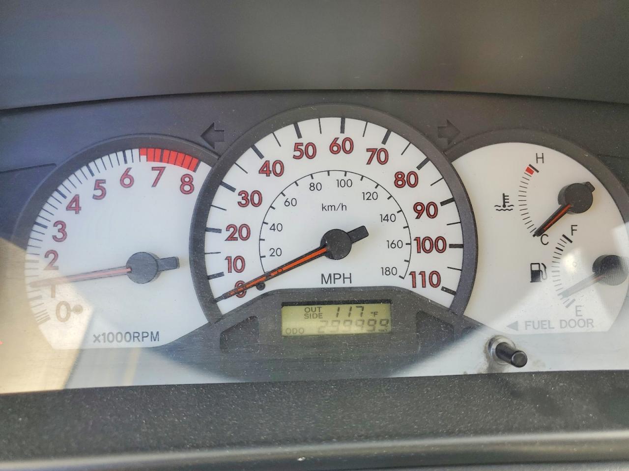 2004 TOYOTA COROLLA