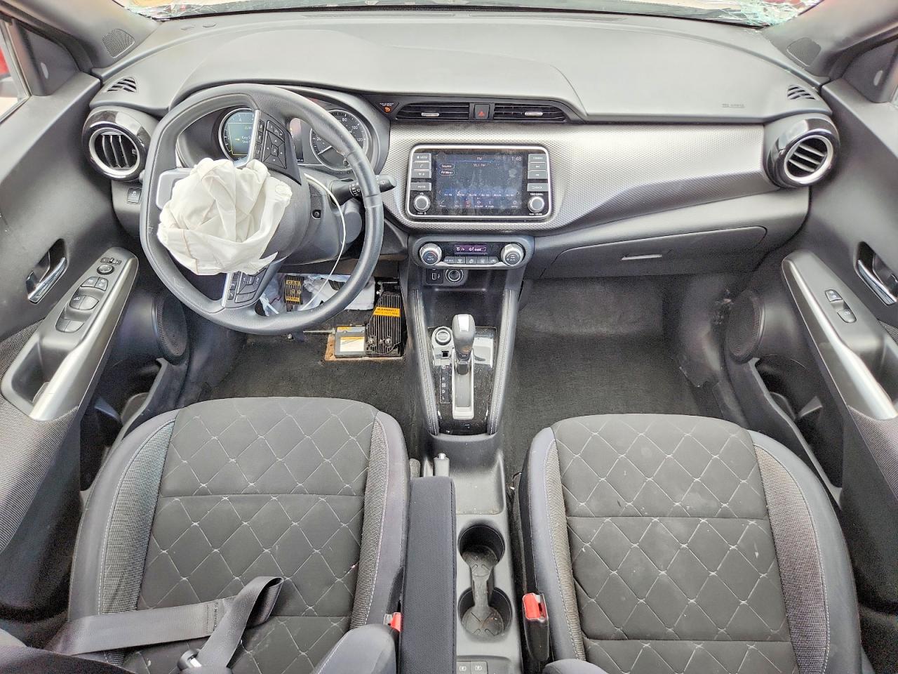 2019 NISSAN KICKS
