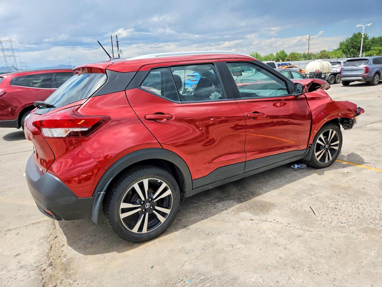 2019 NISSAN KICKS