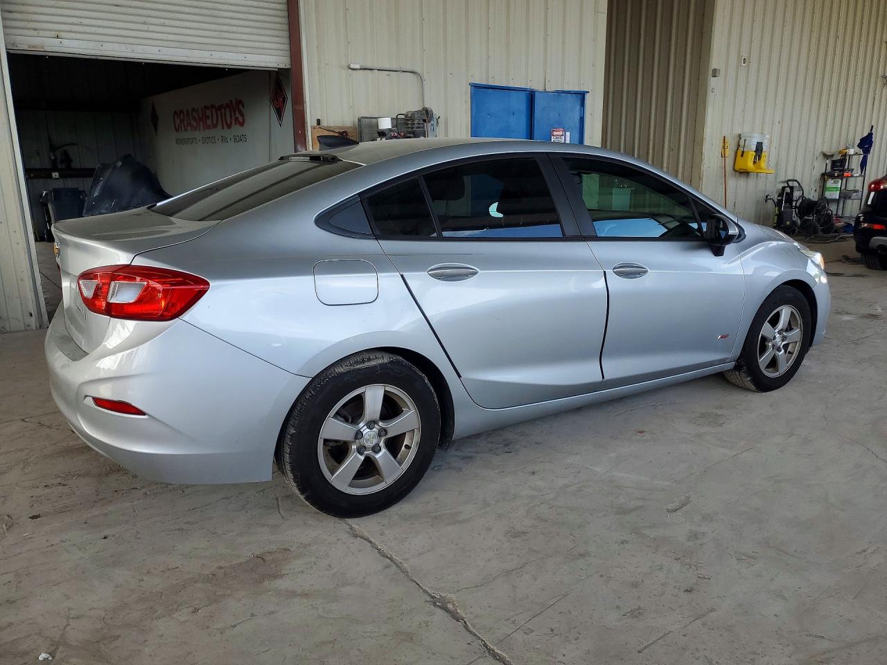2017 CHEVROLET CRUZE