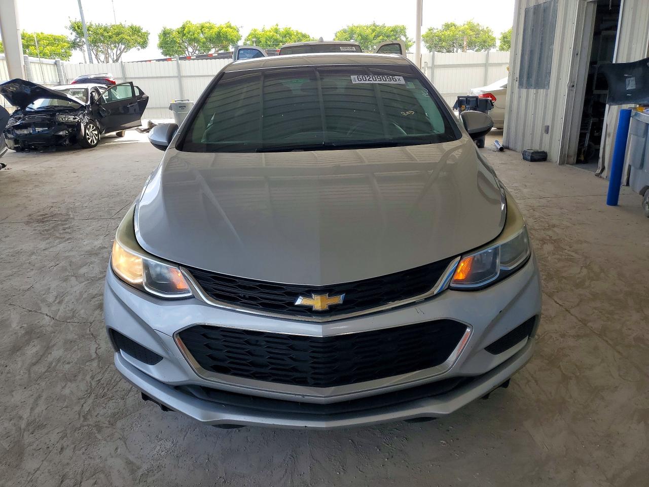2017 CHEVROLET CRUZE