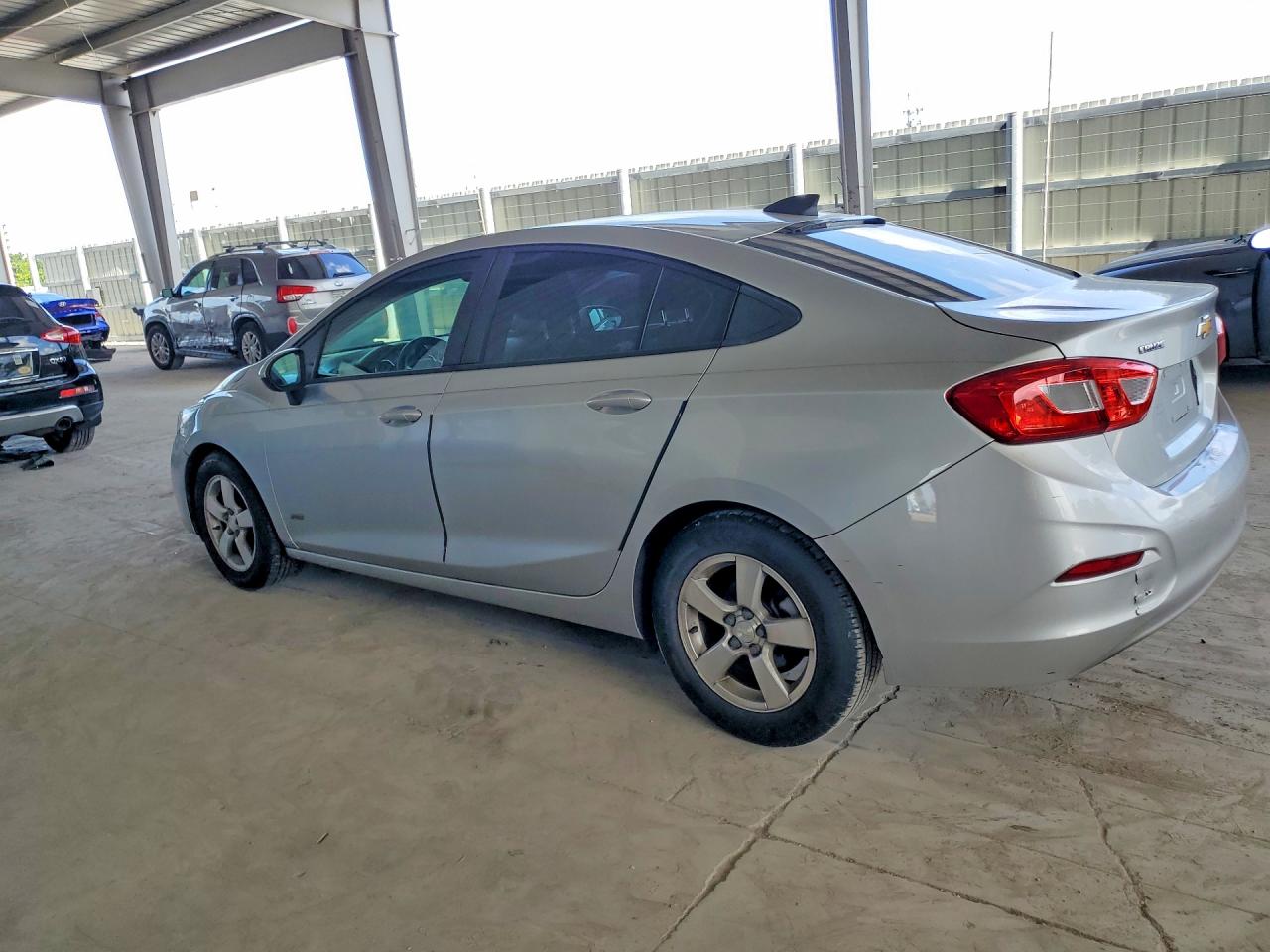 2017 CHEVROLET CRUZE