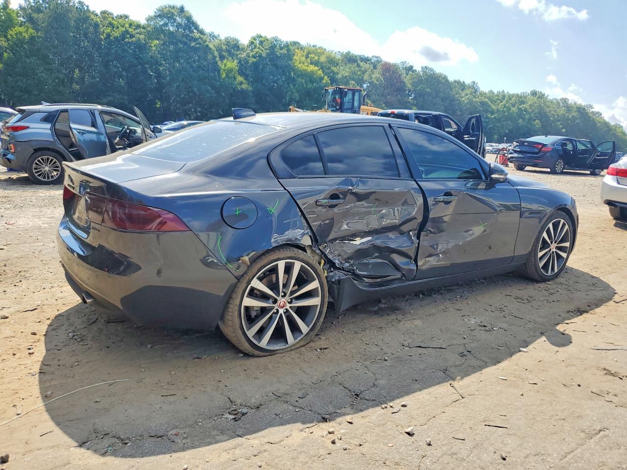 2017 JAGUAR XE