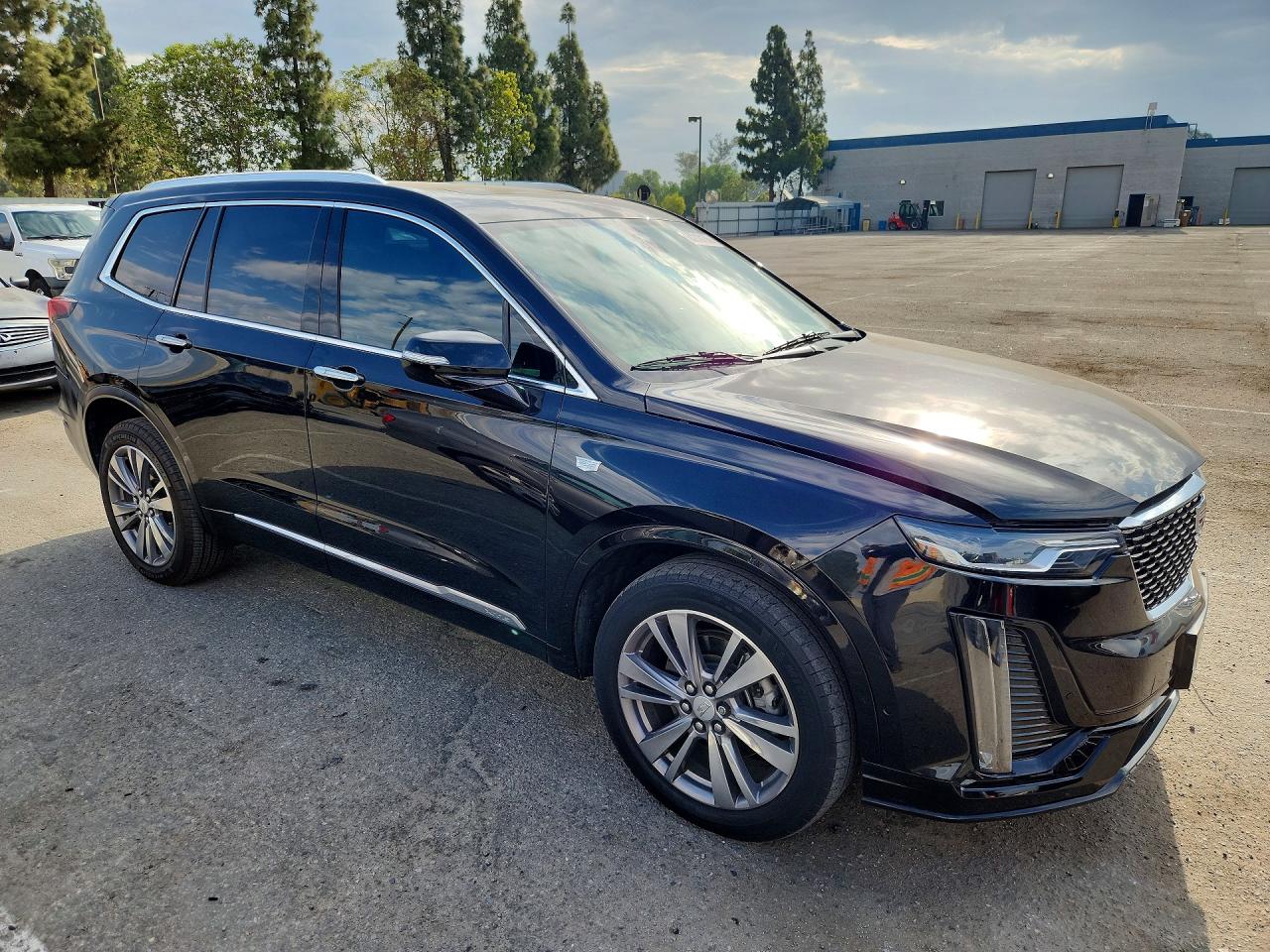 2021 CADILLAC XT6