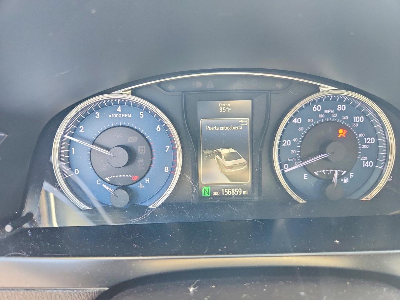 2016 TOYOTA CAMRY
