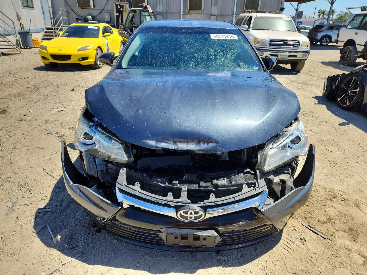 2016 TOYOTA CAMRY