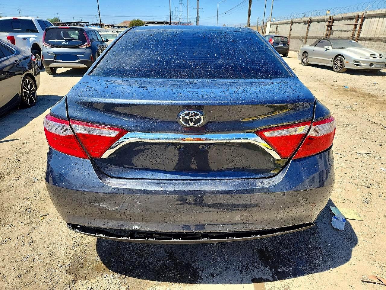 2016 TOYOTA CAMRY
