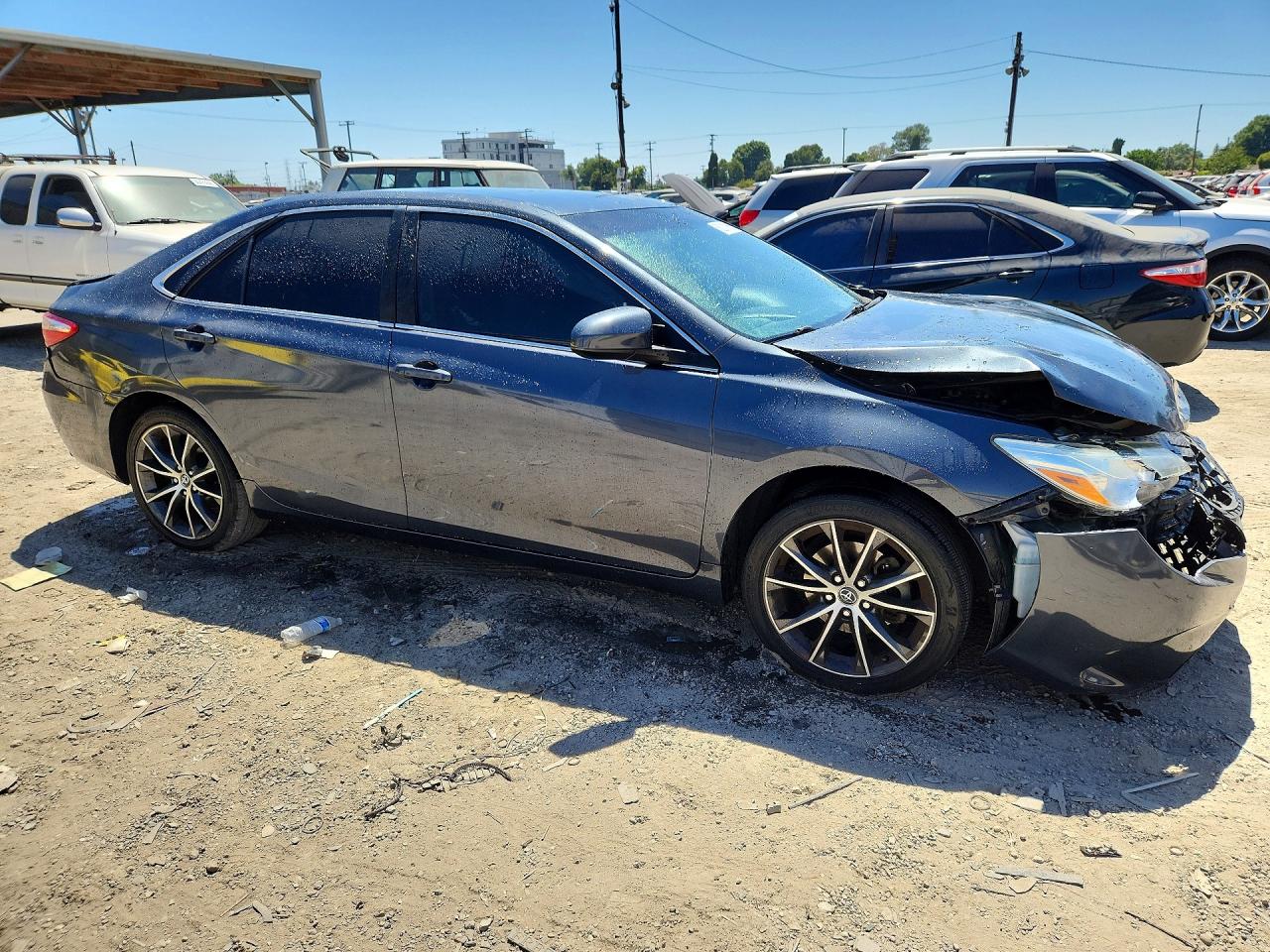 2016 TOYOTA CAMRY