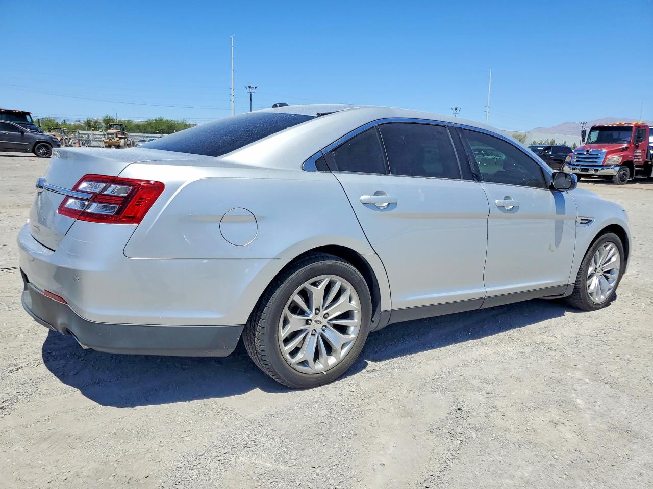 2015 FORD TAURUS