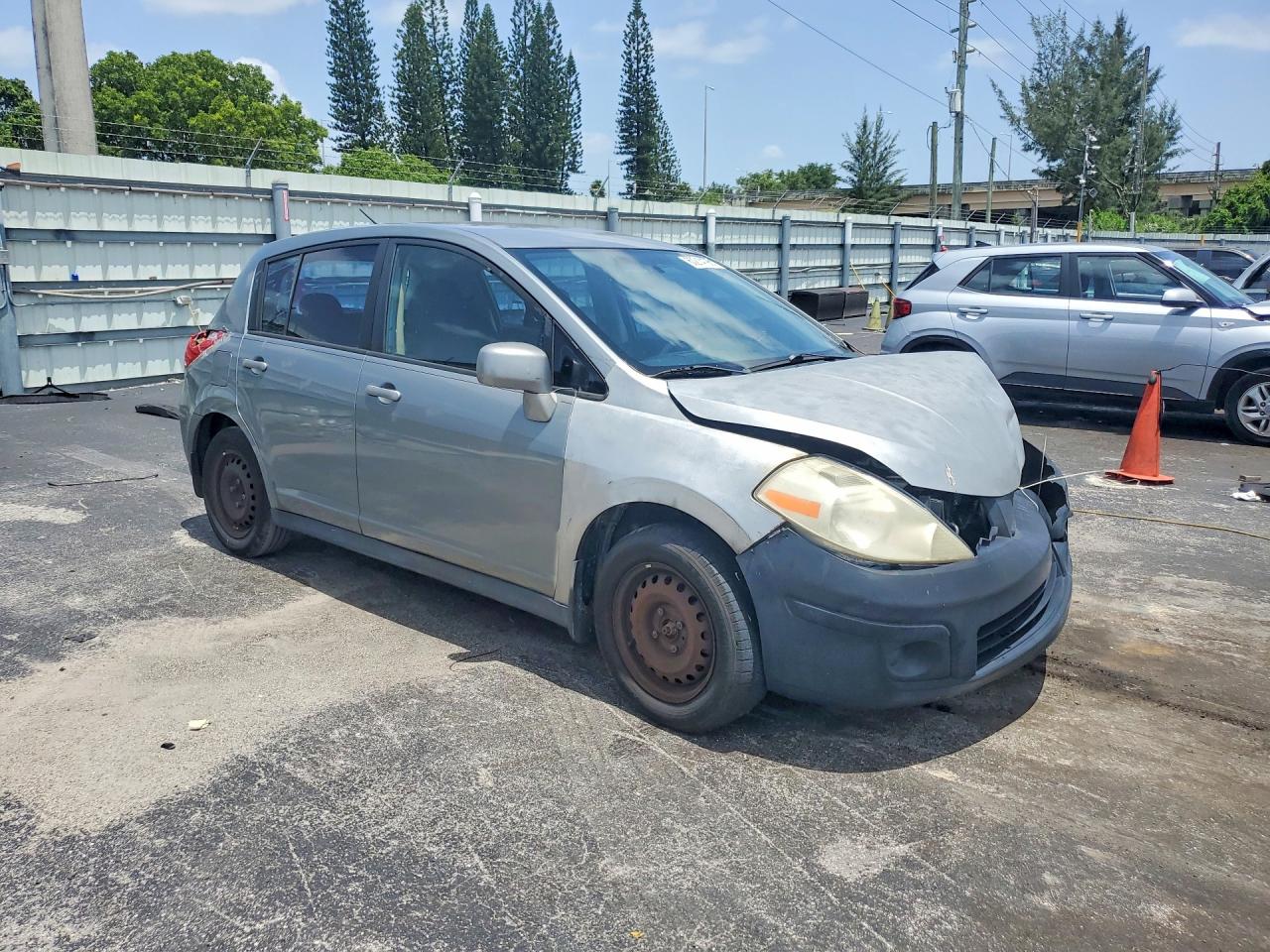 2007 NISSAN VERSA