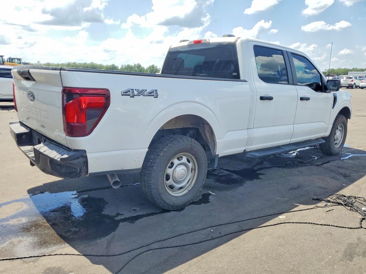 2024 FORD F150