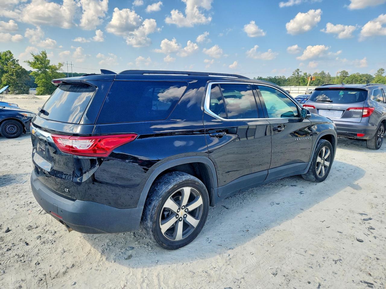 2021 CHEVROLET TRAVERSE