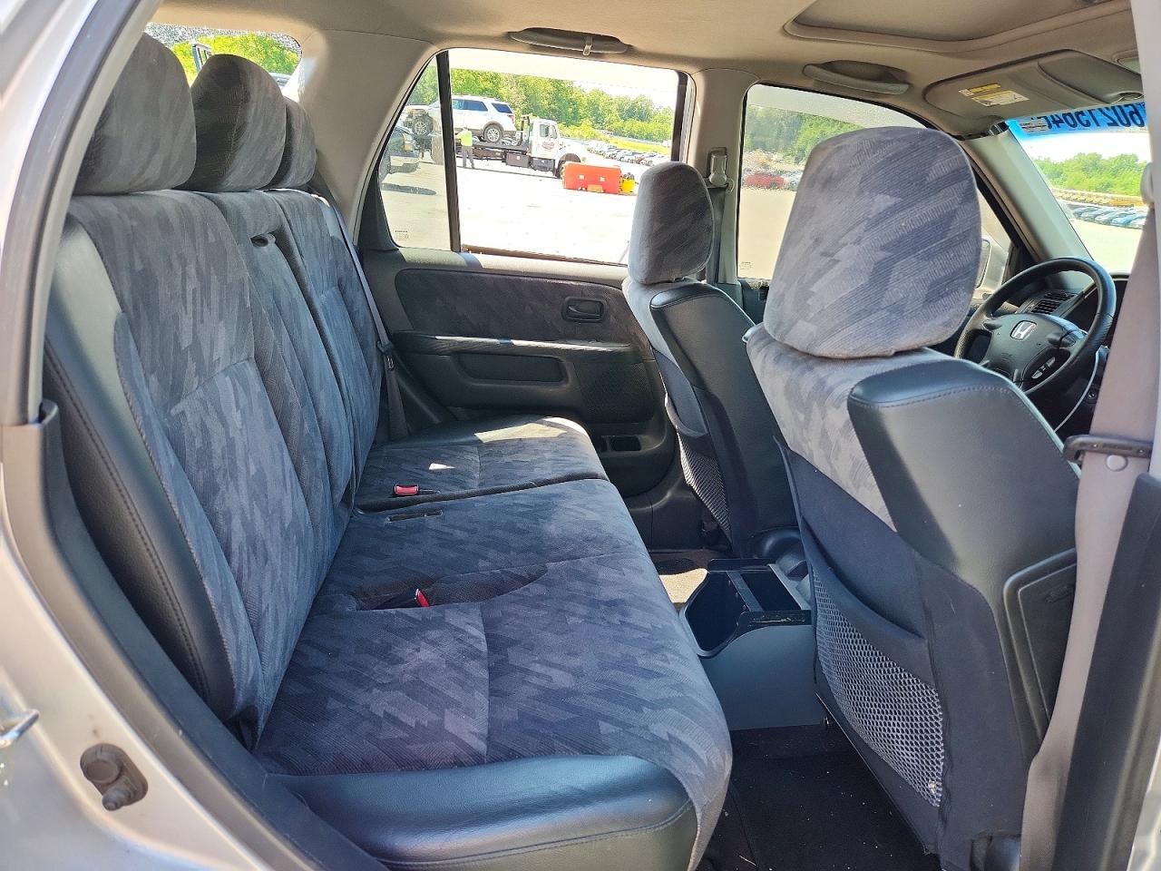 2004 HONDA CRV