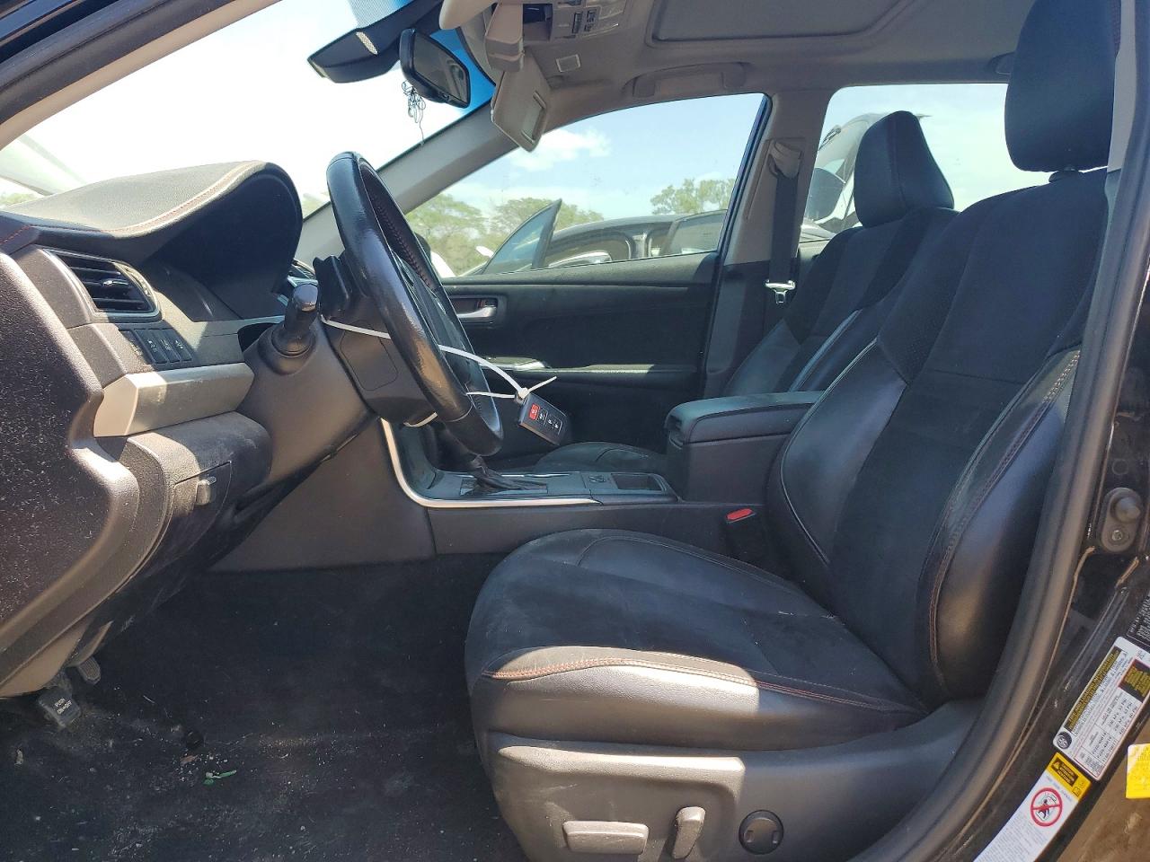 2017 TOYOTA CAMRY