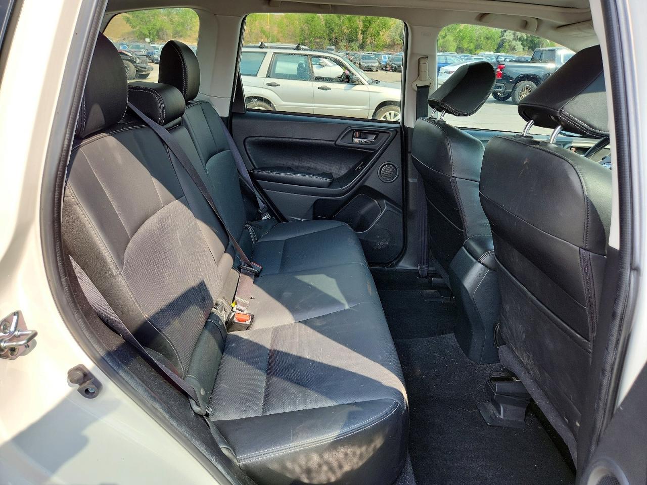 2015 SUBARU FORESTER