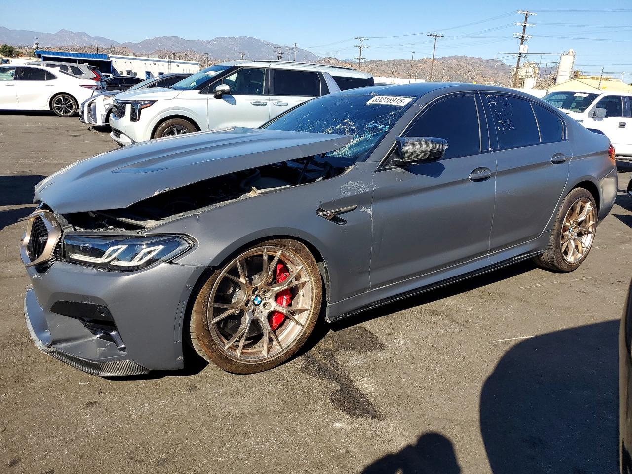 2022 BMW M5