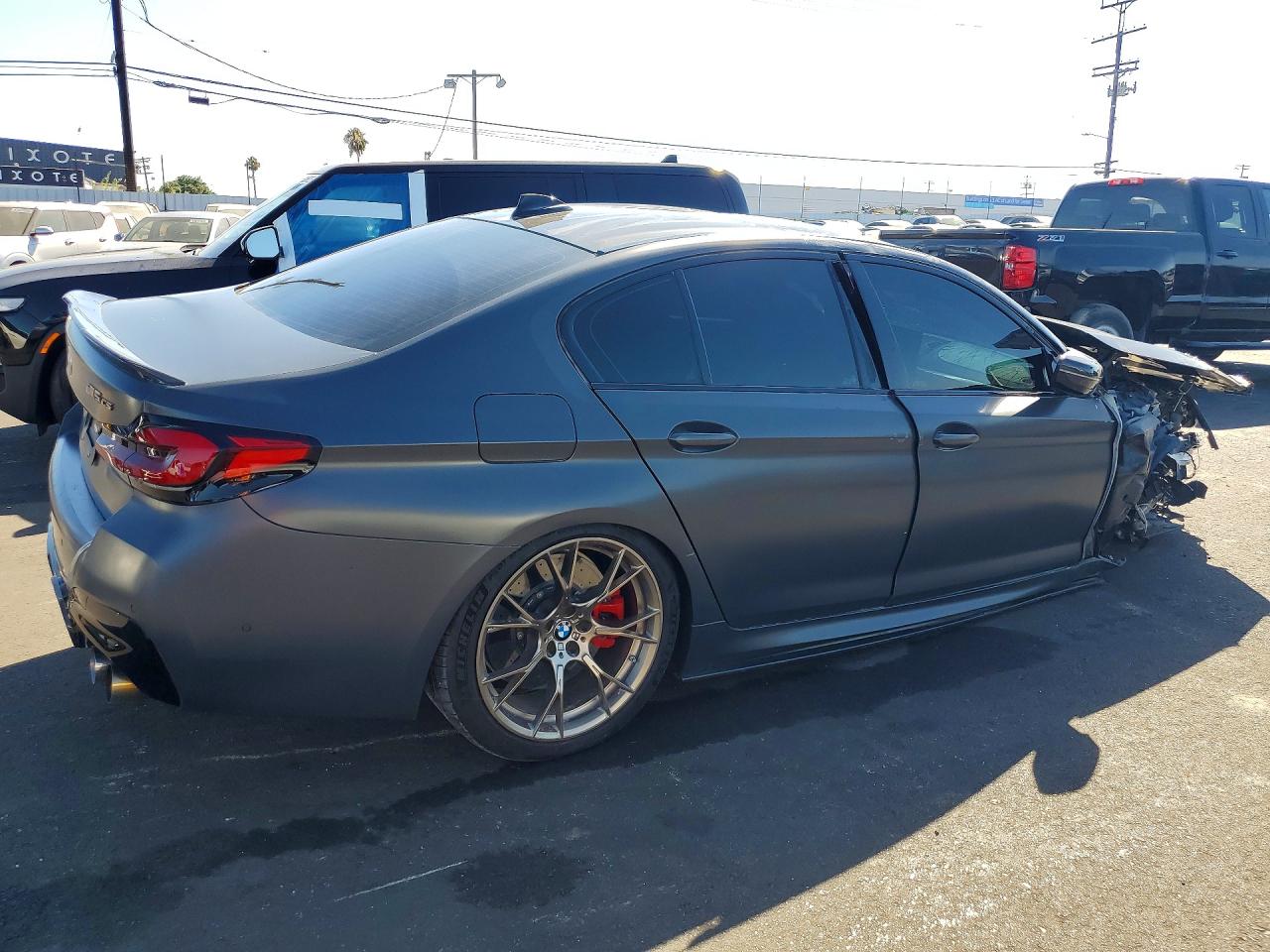 2022 BMW M5