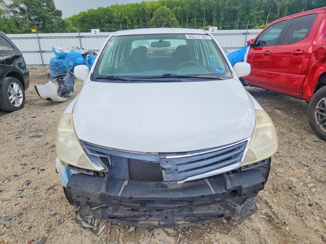 2010 NISSAN VERSA