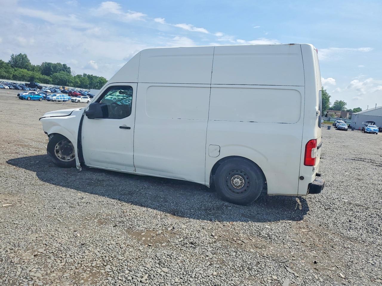 2012 NISS NV200