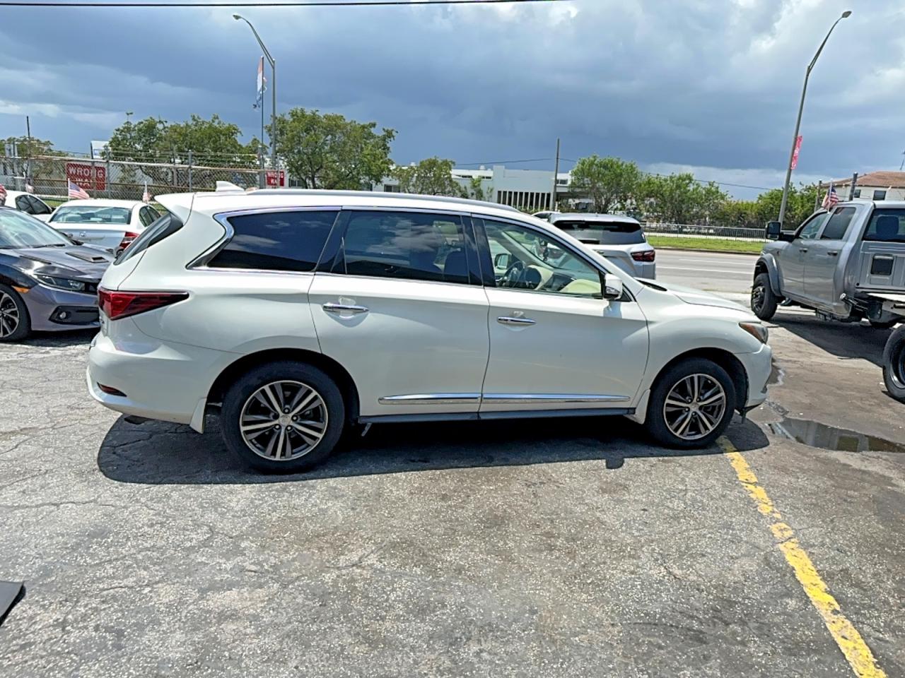 2019 INFINITI QX60