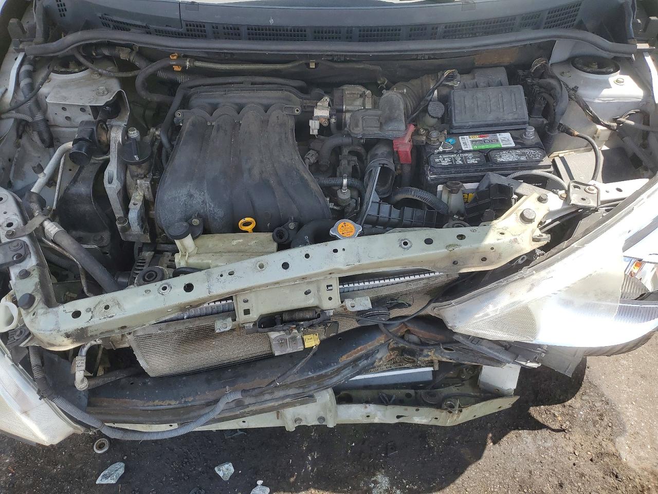 2011 NISSAN VERSA