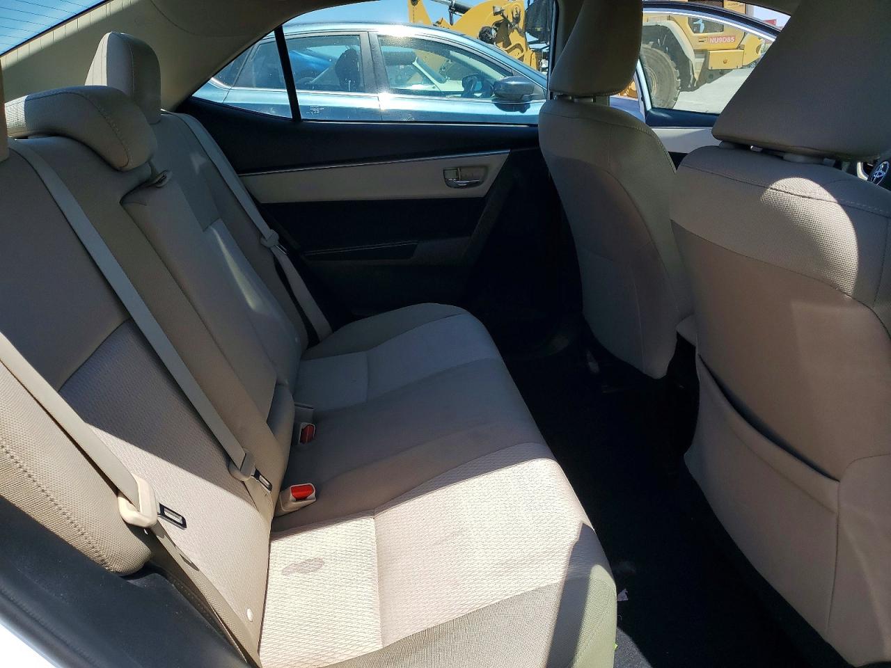 2015 TOYOTA COROLLA