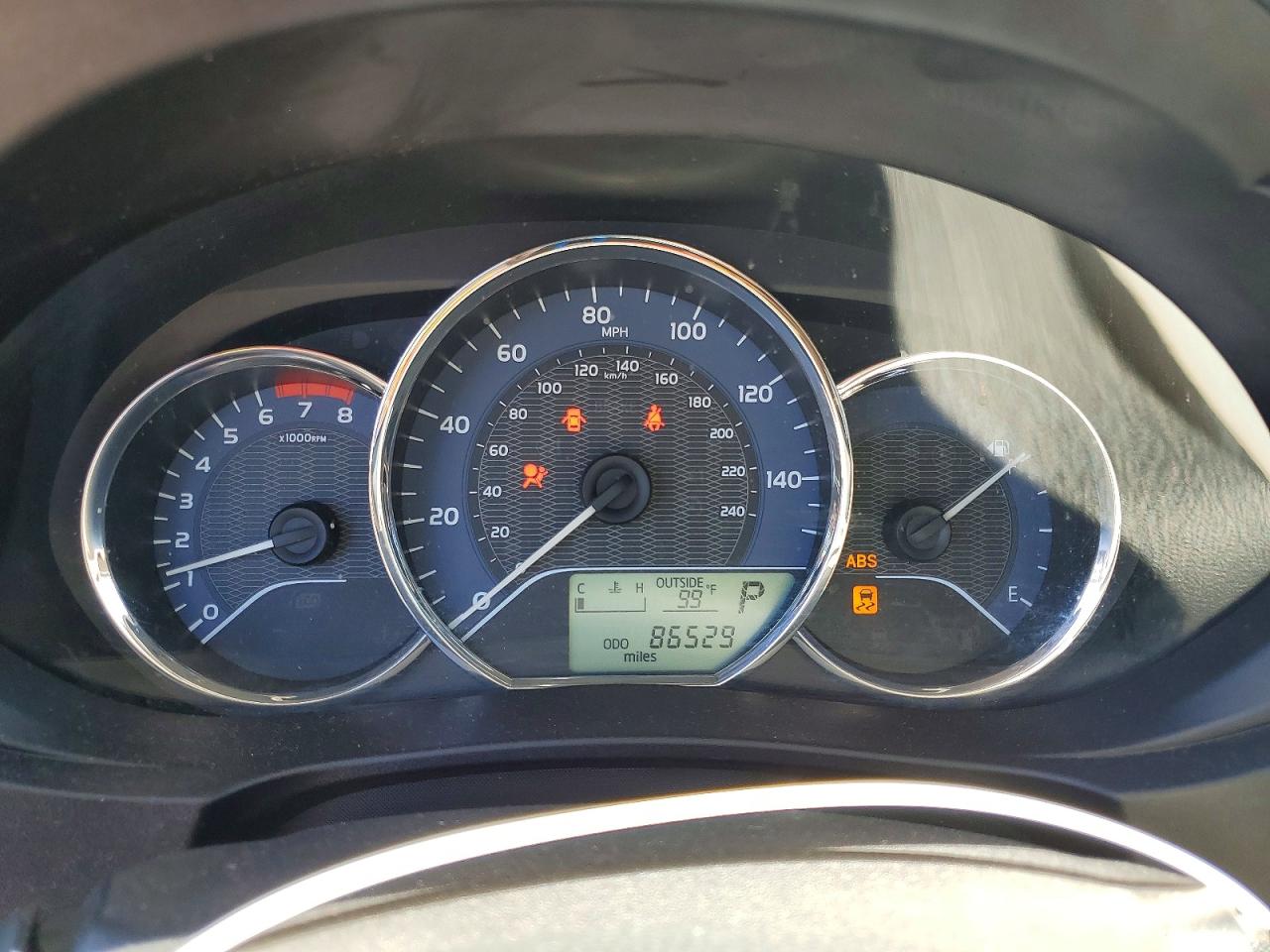 2015 TOYOTA COROLLA