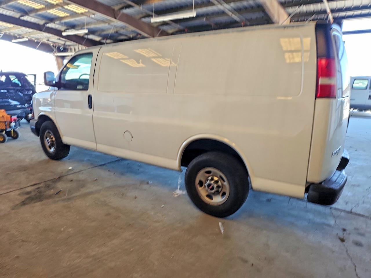 2013 GMC SAVANA