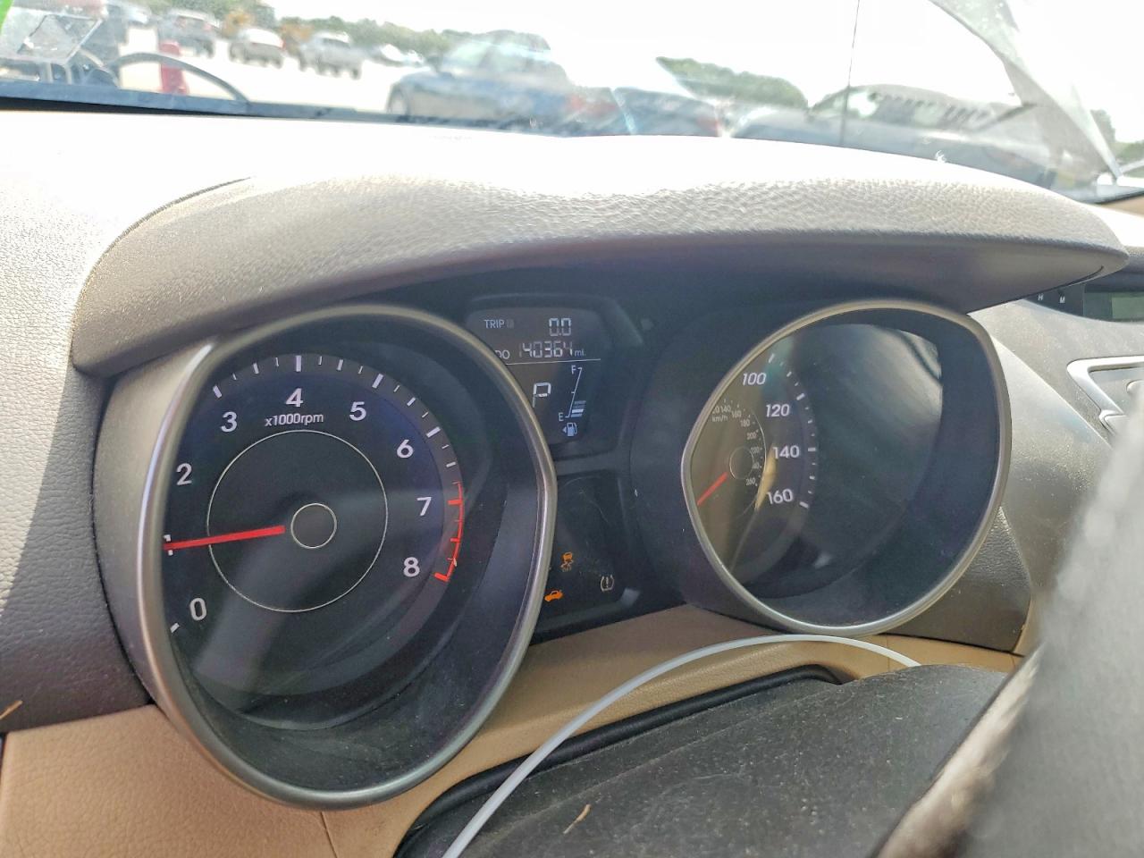2012 HYUNDAI ELANTRA