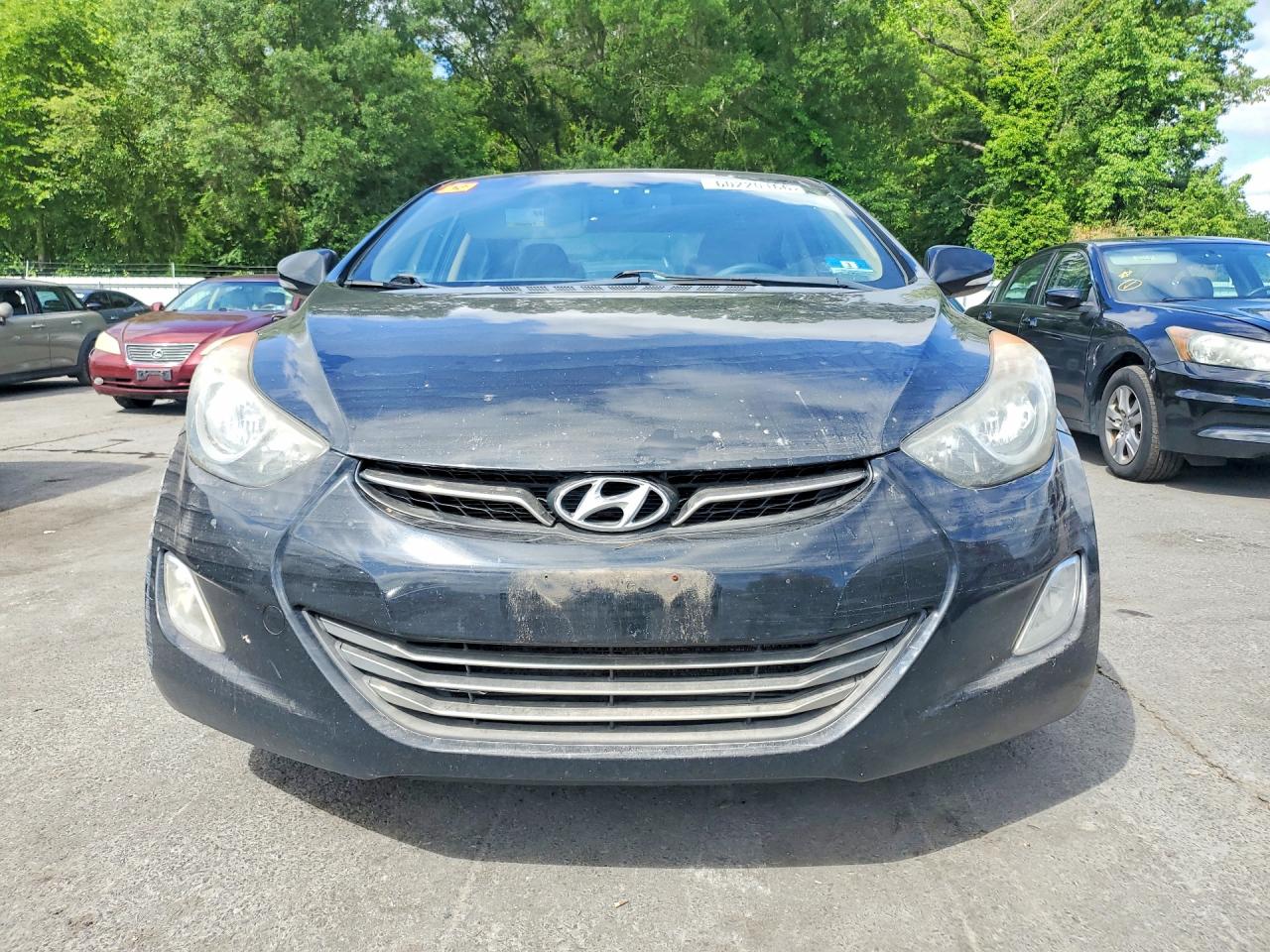 2012 HYUNDAI ELANTRA