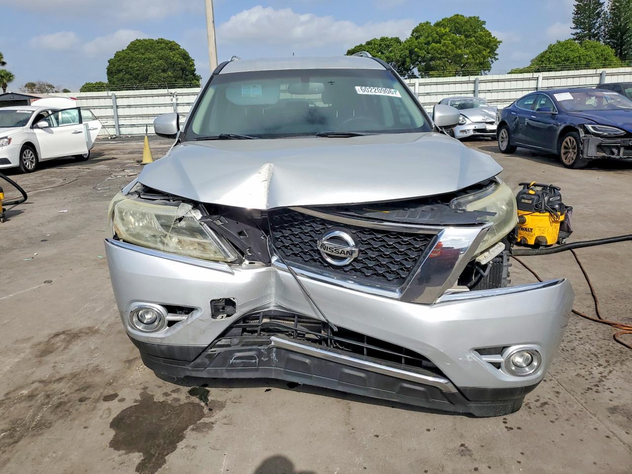2015 NISSAN PATHFINDER