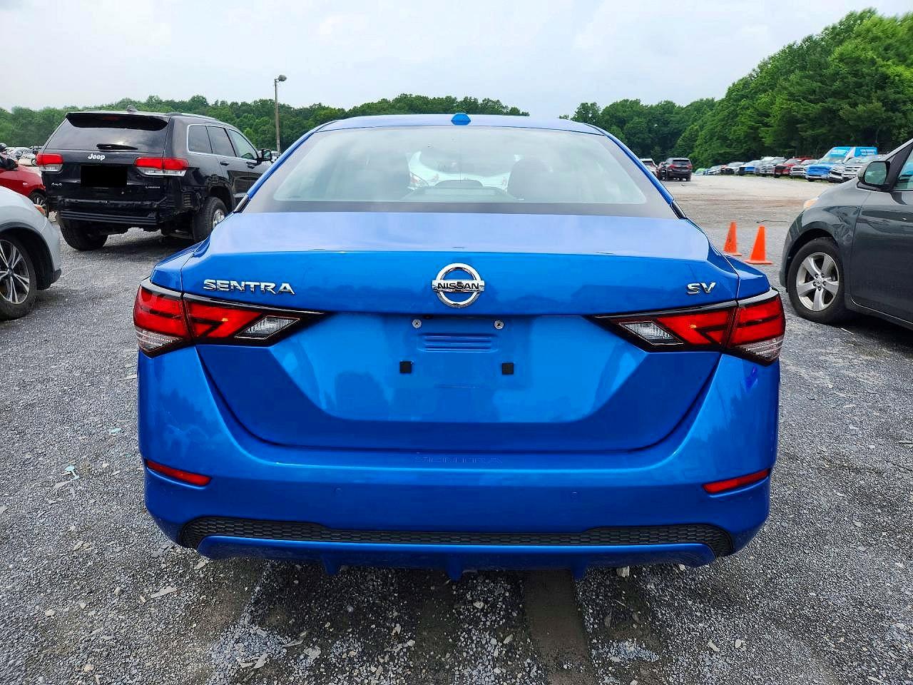 2022 NISSAN SENTRA