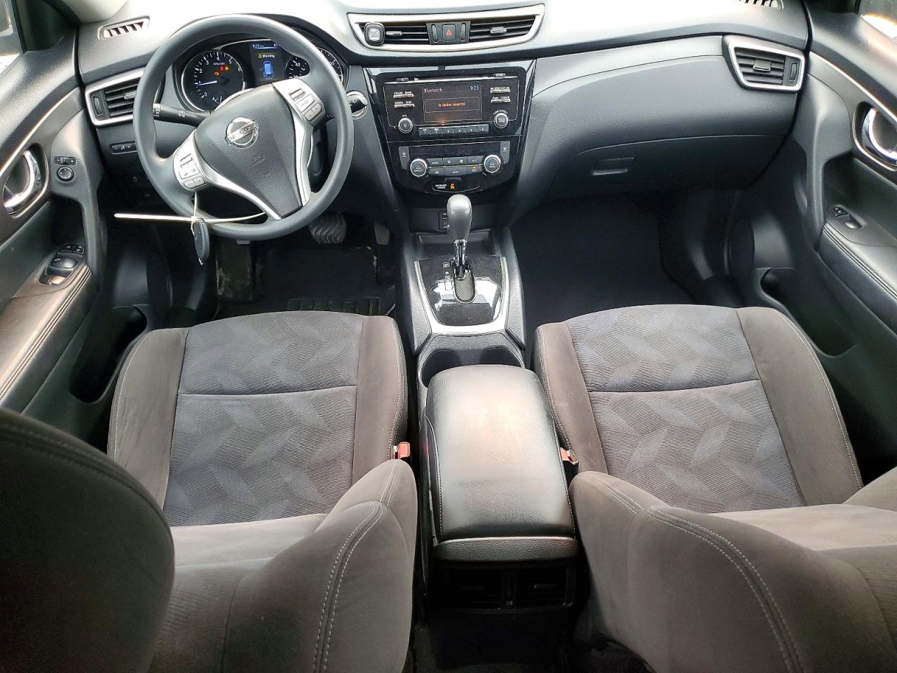 2015 NISSAN ROGUE
