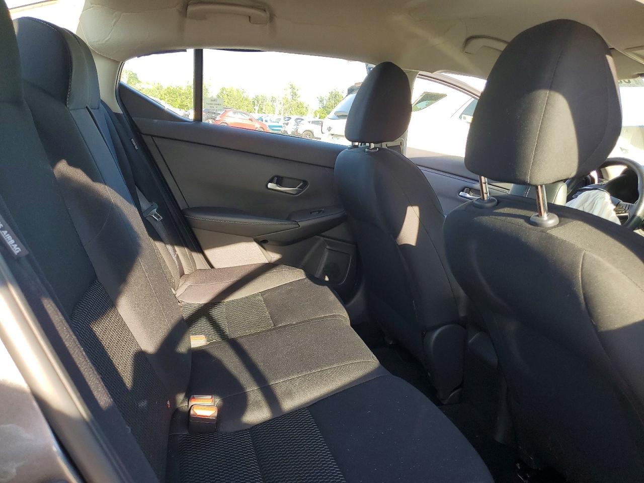 2022 NISSAN SENTRA