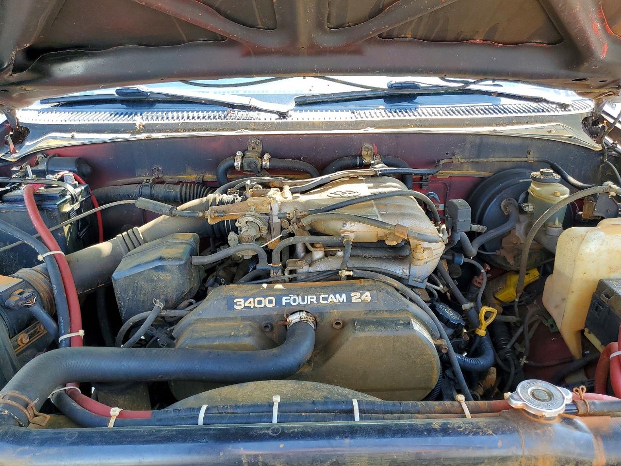 1995 TOYOTA T100