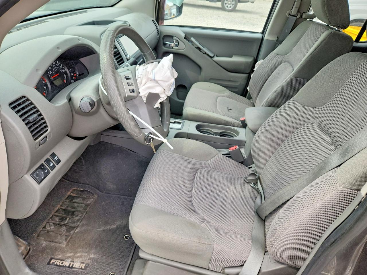 2019 NISSAN FRONTIER